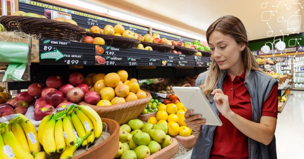 Reconfiguring Traditional Roles: How Experience Paves the Way for Automation in Grocery Retail
